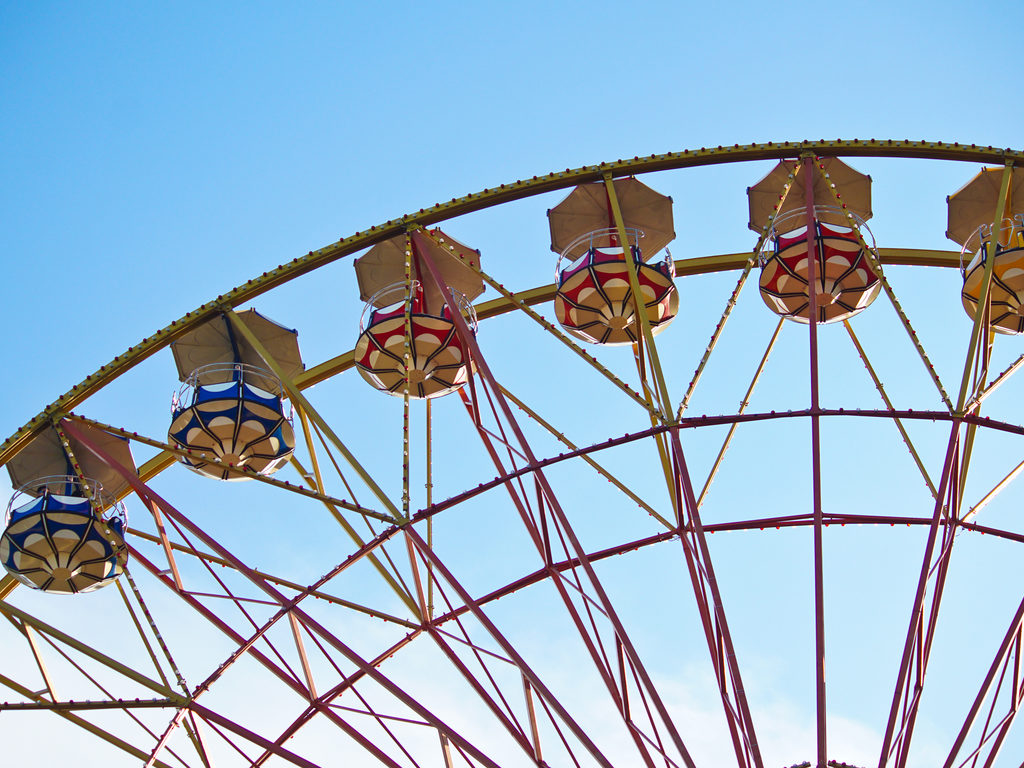 A colourful Ferris Wheel